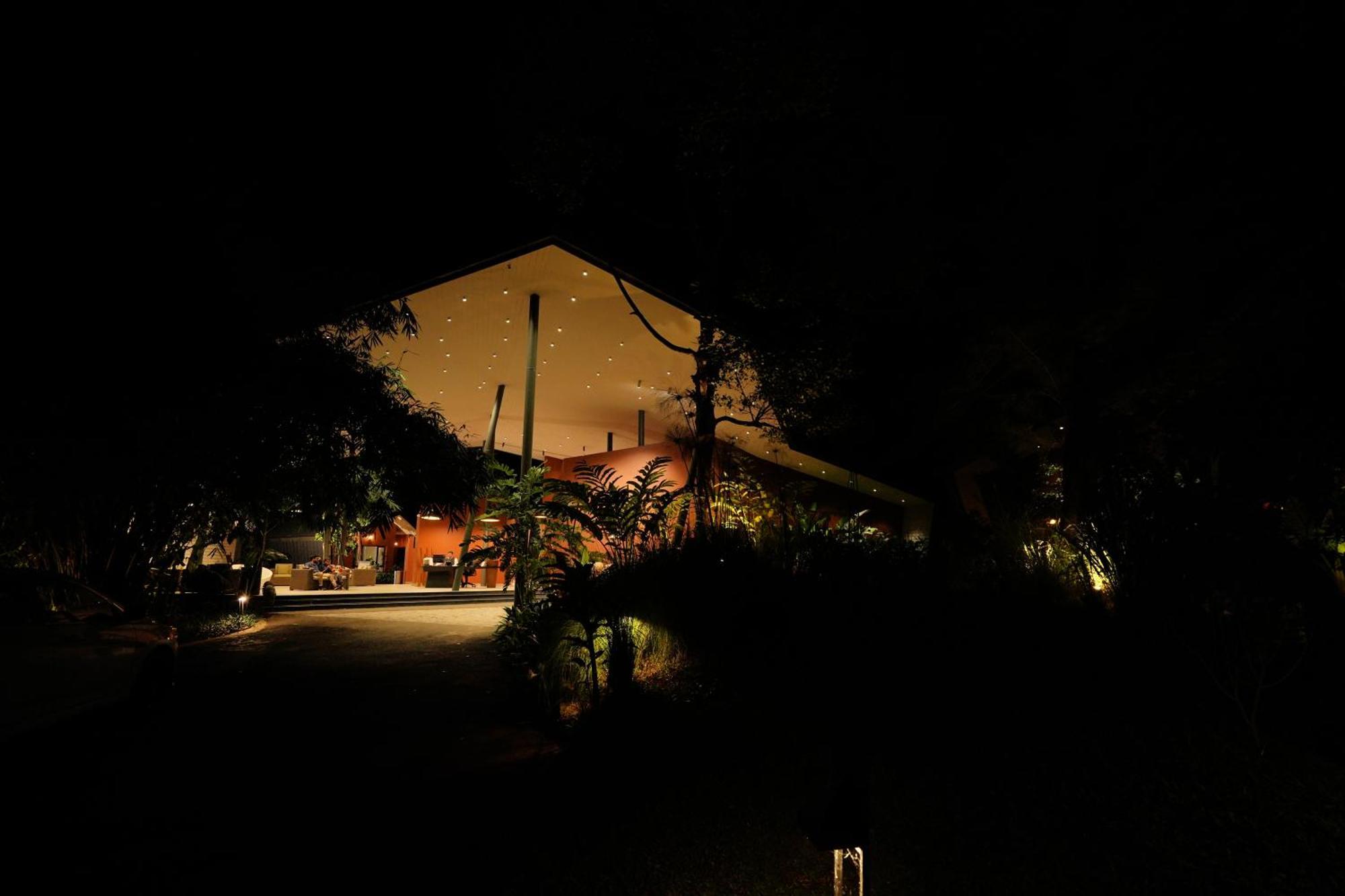 Vyna Hillock Resort And Spa Витири Екстериор снимка