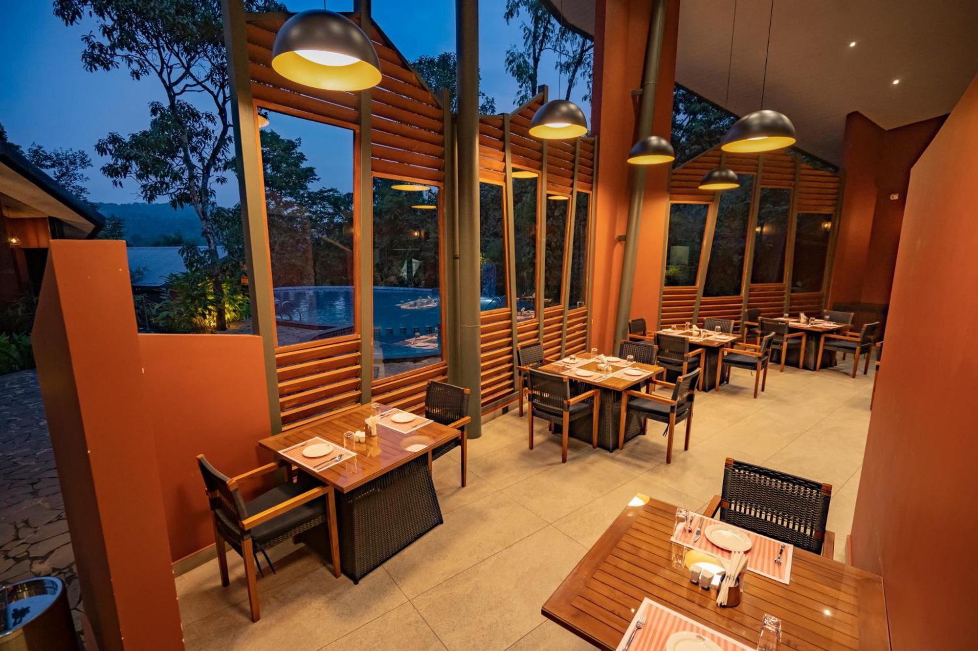 Vyna Hillock Resort And Spa Витири Екстериор снимка